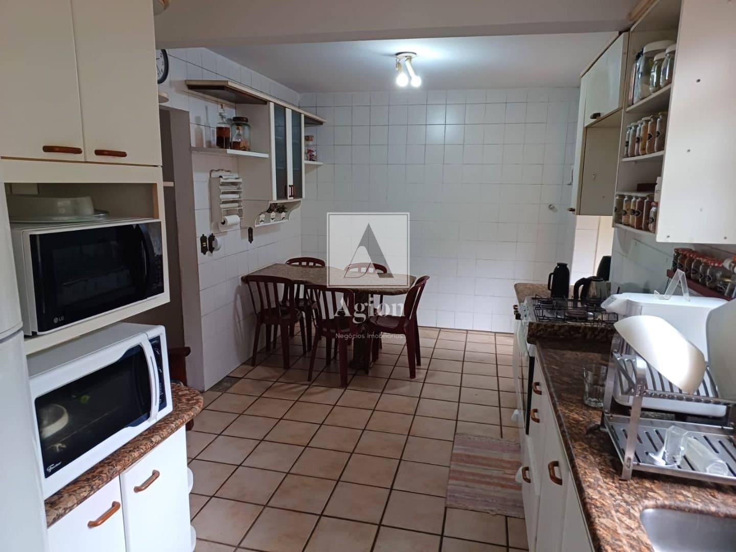 Casa 4 quartos em Itaguaçu
