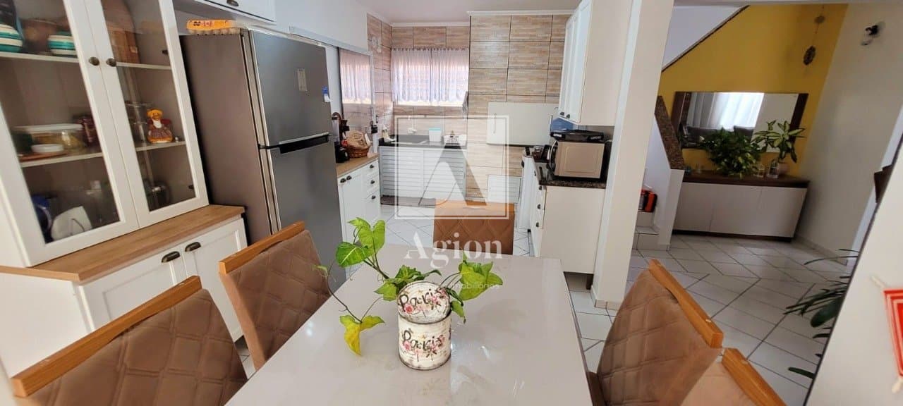 Casa 3 quartos em Ingleses do Rio Vermelho — foto 4